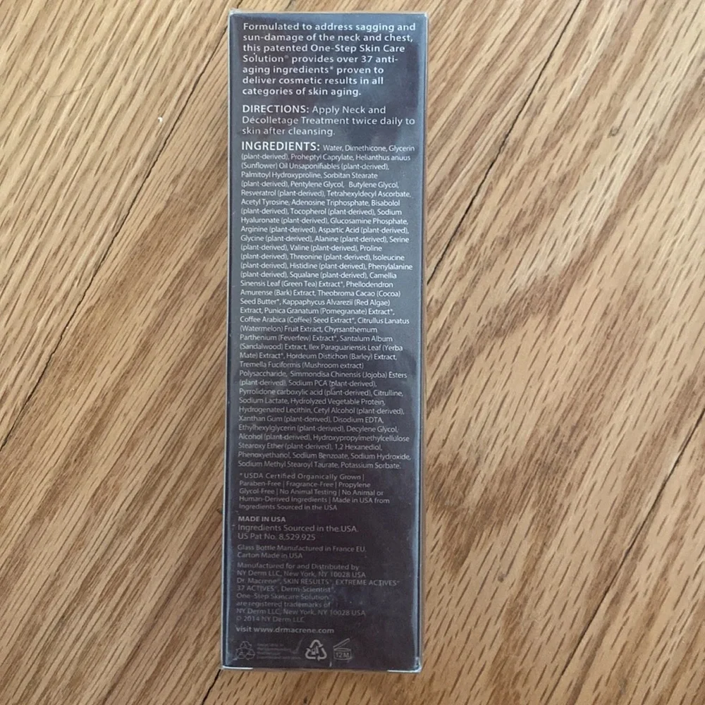 MACRENE Actives High Performance Neck and Décolletage Treatment - Picture 3 of 4